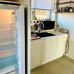 Modern Spacious Family Retreat Garden オーデンセ