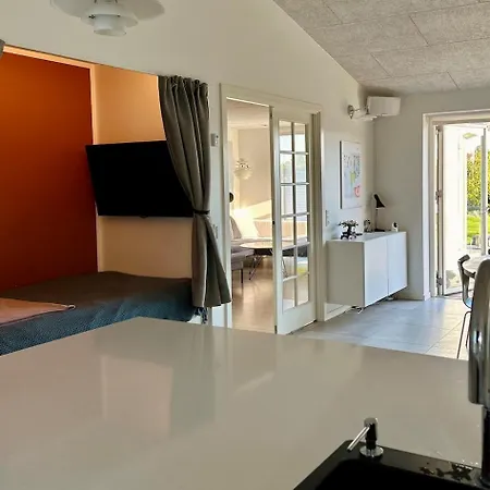 Modern Spacious Family Retreat Garden ヴィラ